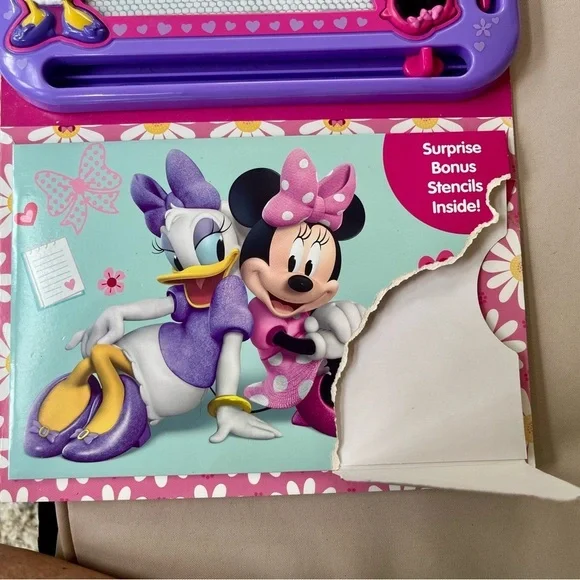 Disney Minnie Mouse Purple Read and Doodle Drawing Board - Picture 10 of 14